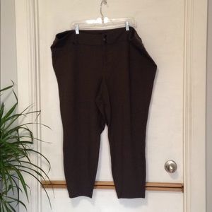 Dark olive skinny pant